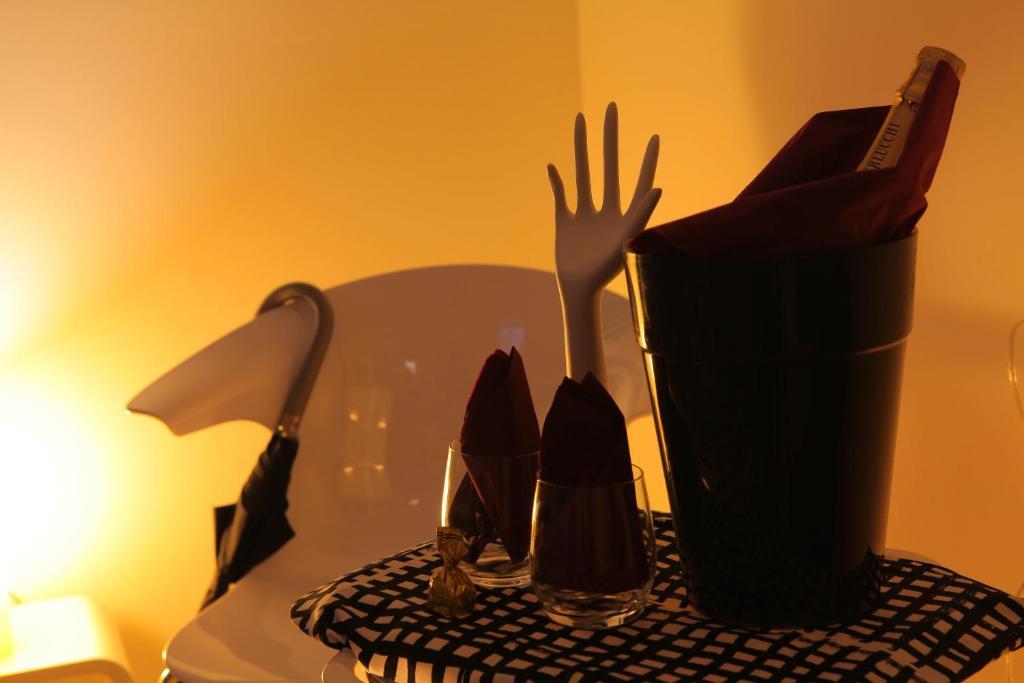 Chroma Italy - Ena Guest House Room photo